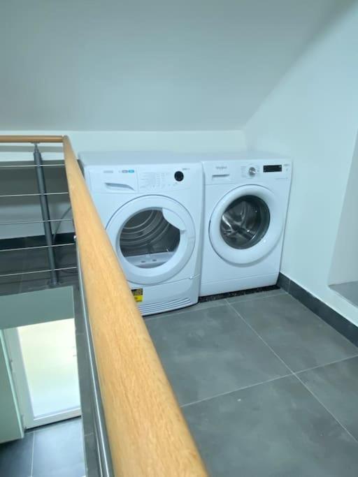 Peaceful Home Close To Airport With Parking Steenokkerzeel Exterior foto